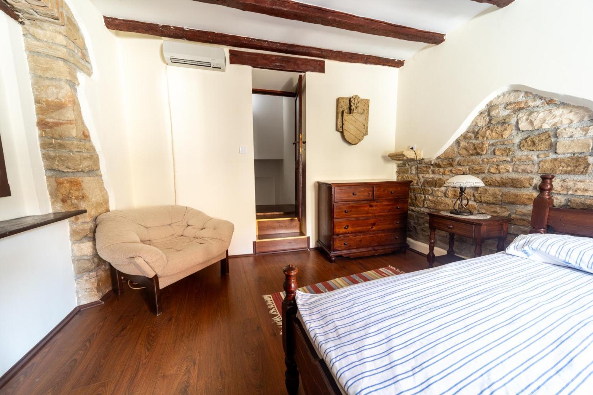 Sentimento Apartment Pula Bagian luar foto